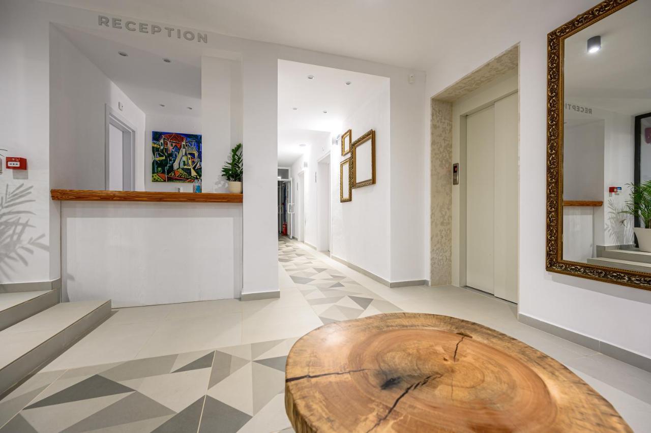 Ji Hotel Sozopol Bagian luar foto
