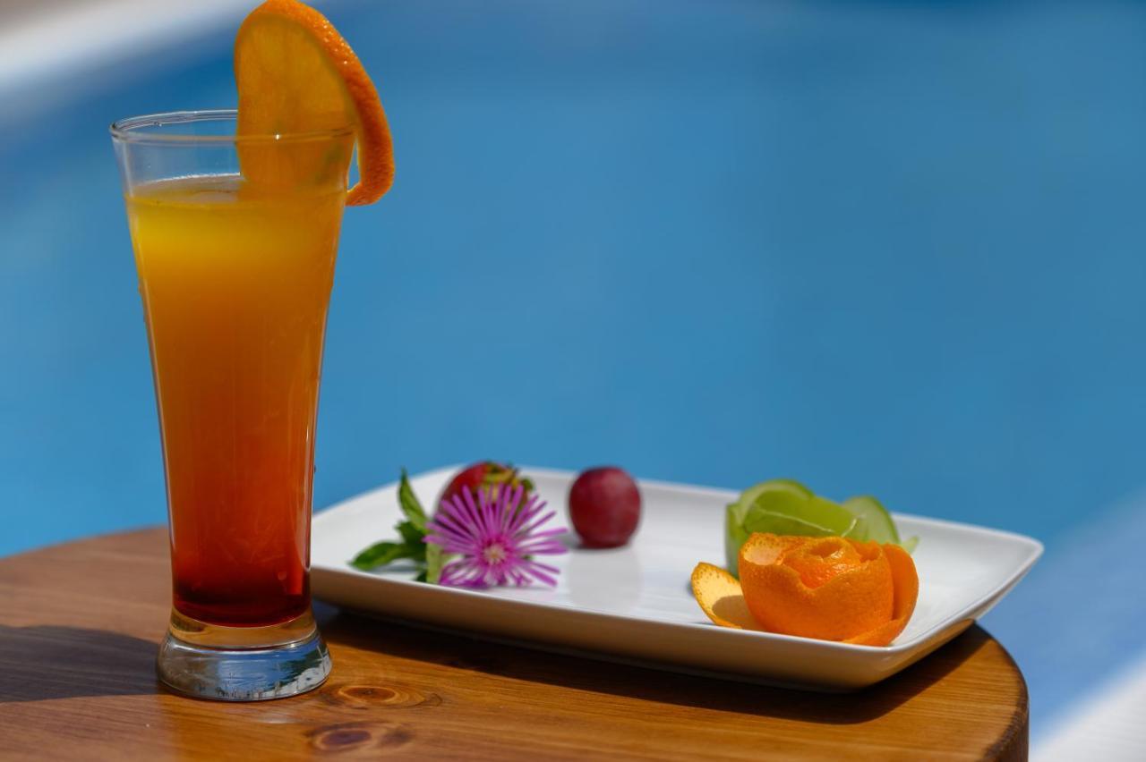Ji Hotel Sozopol Bagian luar foto
