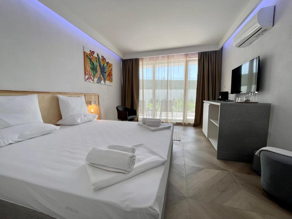 Ji Hotel Sozopol Bagian luar foto