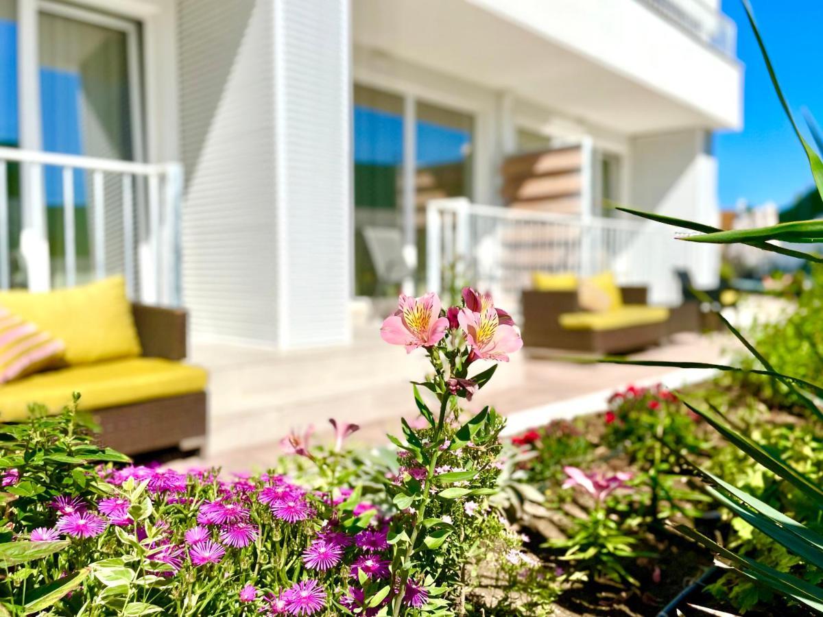 Ji Hotel Sozopol Bagian luar foto