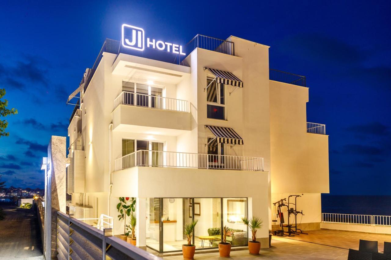 Ji Hotel Sozopol Bagian luar foto