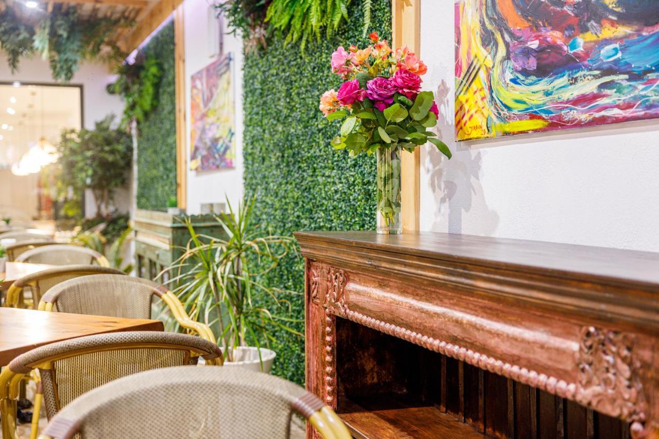 Ji Hotel Sozopol Bagian luar foto