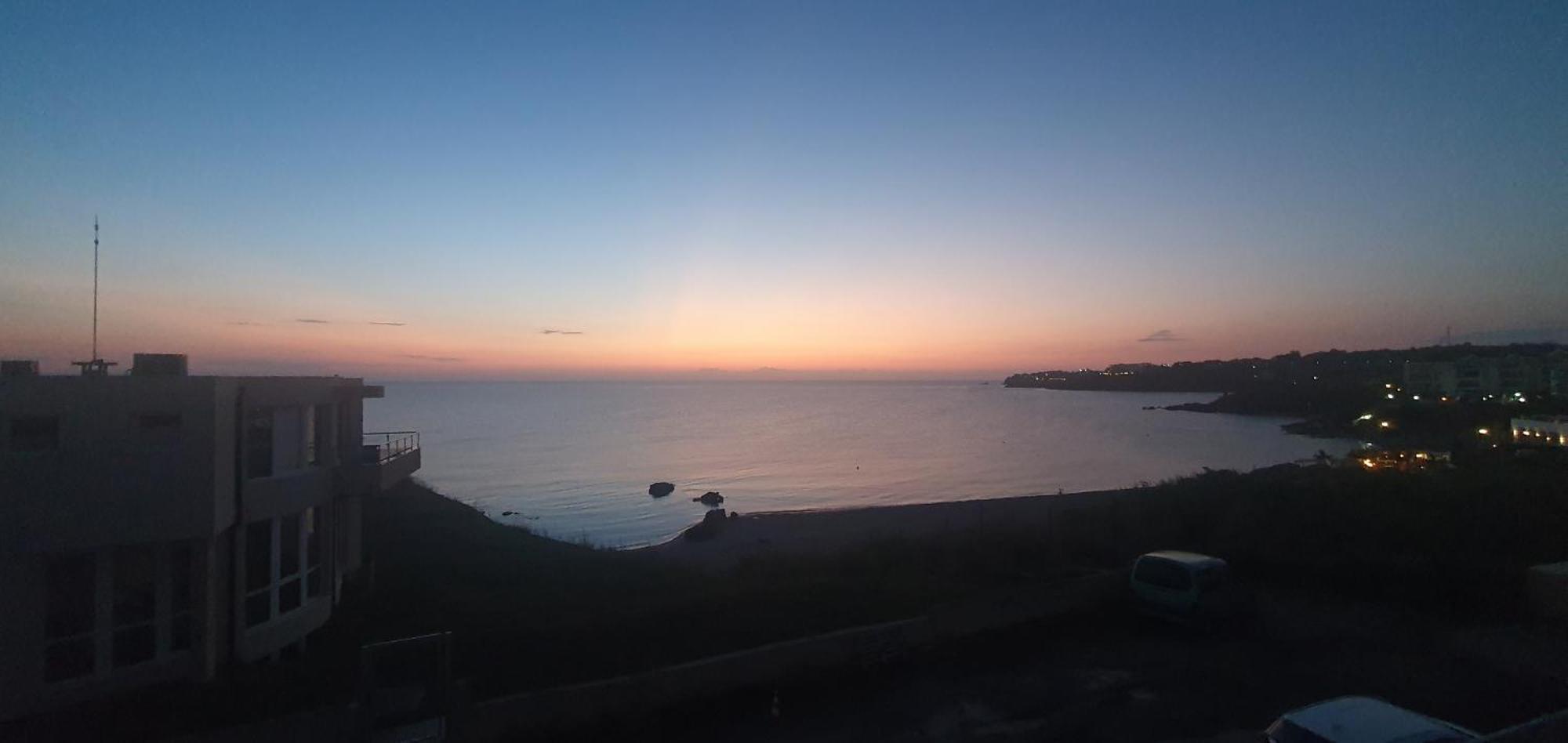 Ji Hotel Sozopol Bagian luar foto